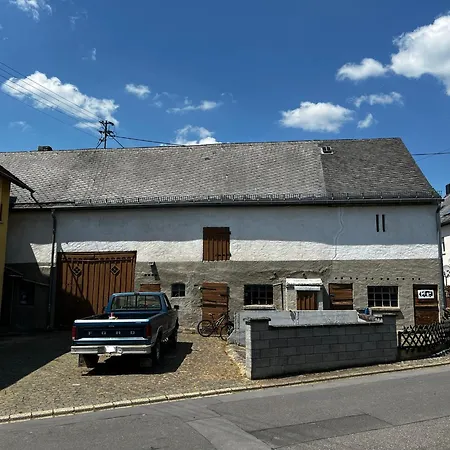 Apartment Ruhige Ferienwohnung Mit Neuer Kueche Und Neuem Bad *